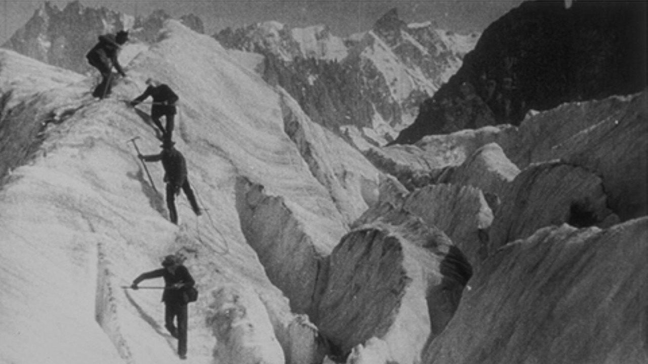 Chamonix: the Mer de Glace. Descent.